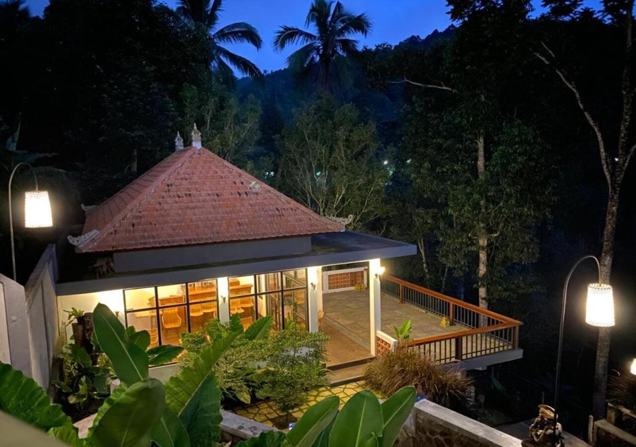 Nadira Bali Villa Munduk Екстериор снимка